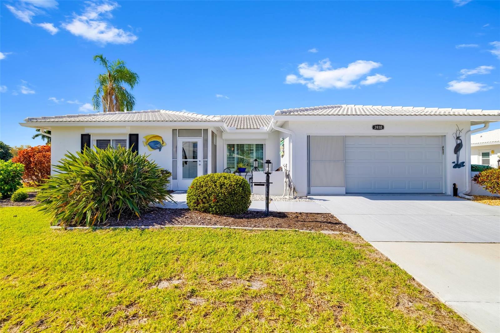 3910 JOYCE DR, BRADENTON, FL, 34208