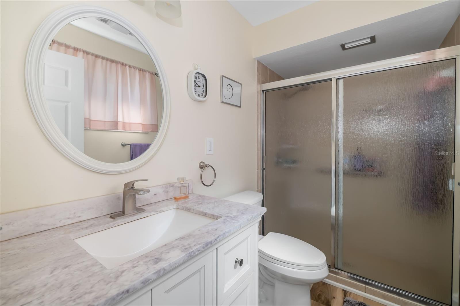 3910 JOYCE DR, BRADENTON, FL, 34208