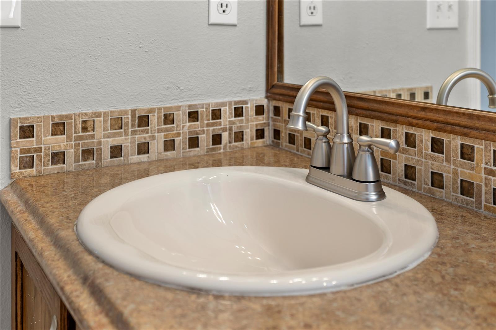 353 LAKEBREEZE CIR, LAKE MARY, FL, 32746