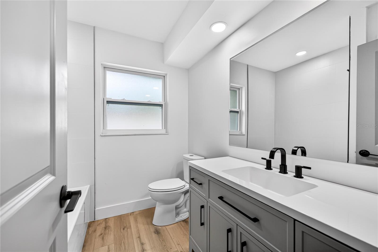 2141 INDIAN AVE S, BELLEAIR BLUFFS, FL, 33770