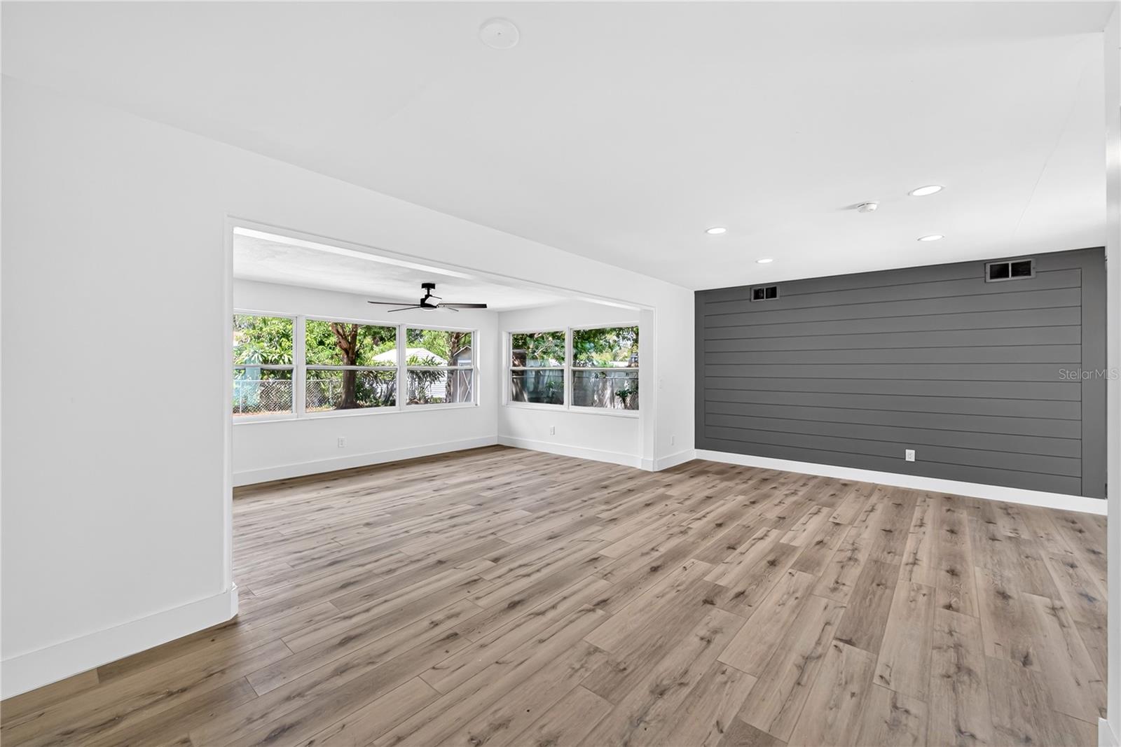 2141 INDIAN AVE S, BELLEAIR BLUFFS, FL, 33770