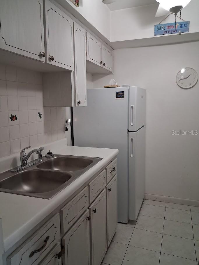 4744 AZALEA DR #204, NEW PORT RICHEY, FL, 34652