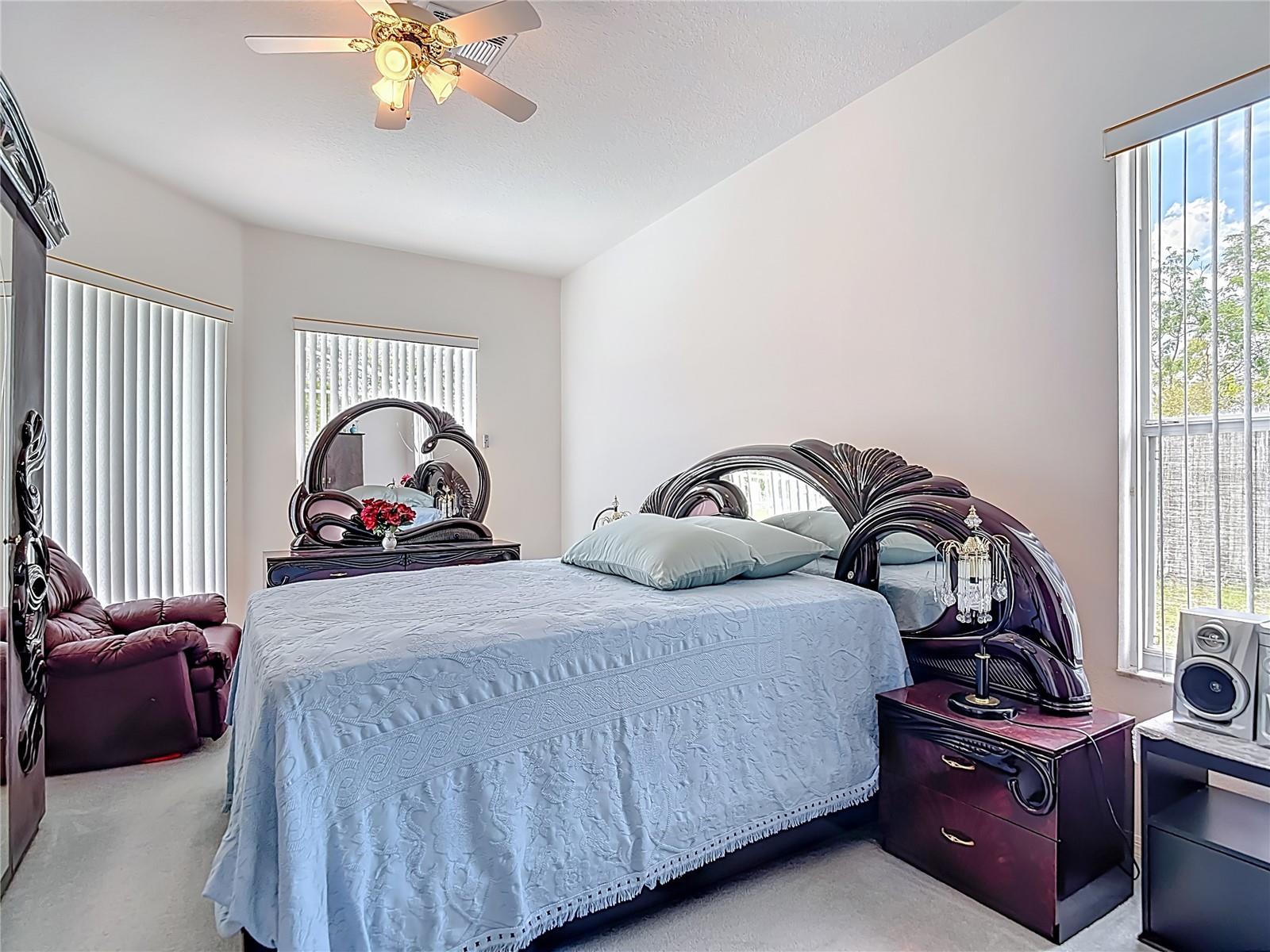 8110 NIGHTWALKER RD, WEEKI WACHEE, FL, 34613