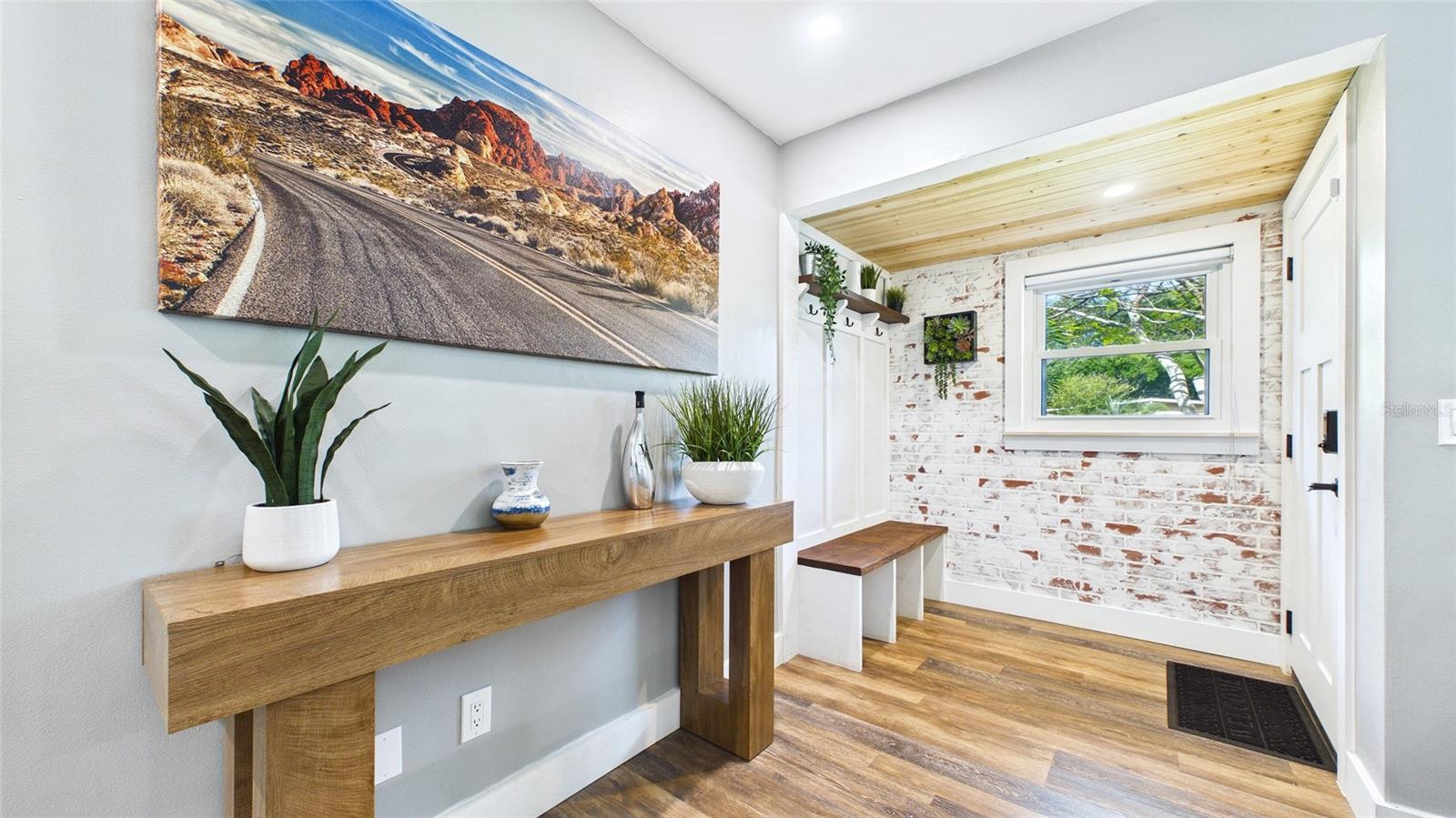 101 N MERCURY AVE, CLEARWATER, FL, 33765