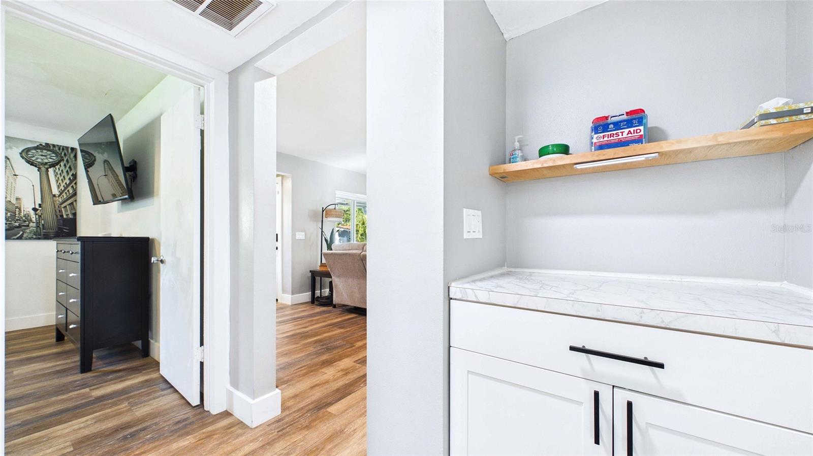 101 N MERCURY AVE, CLEARWATER, FL, 33765