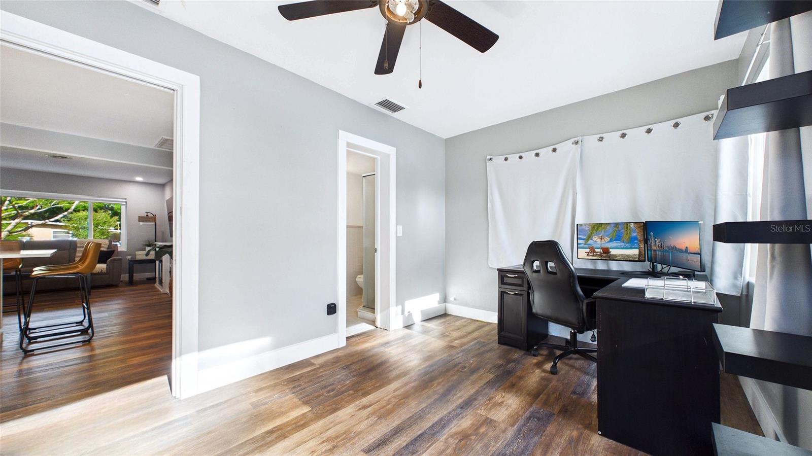 101 N MERCURY AVE, CLEARWATER, FL, 33765