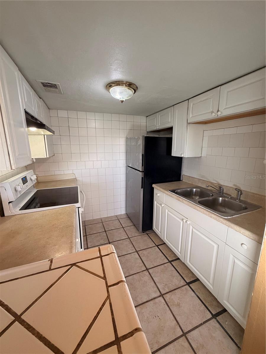 1440 HOLDEN AVE #B12, ORLANDO, FL, 32839