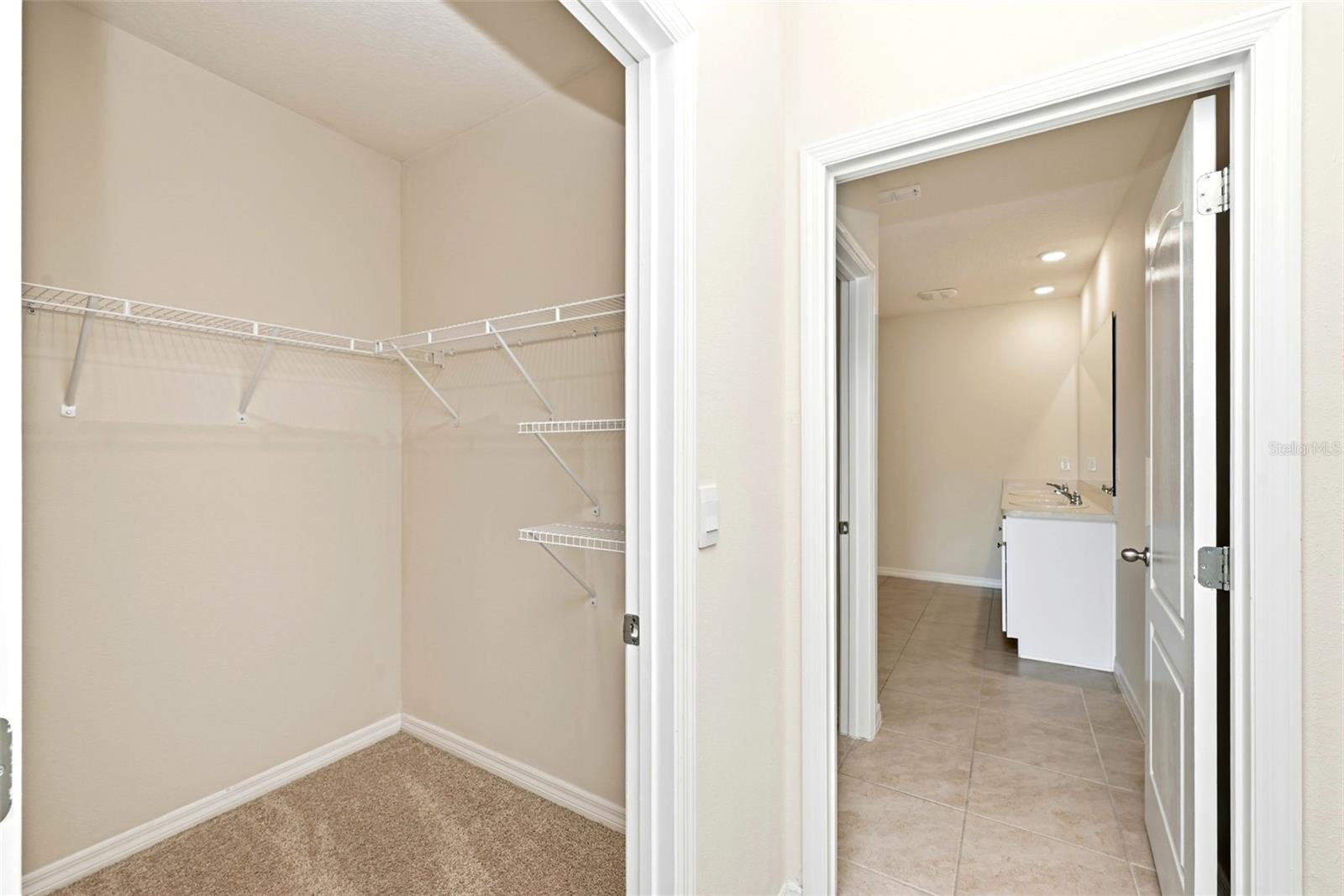 2725 DUMONT LN, TAVARES, FL, 32778