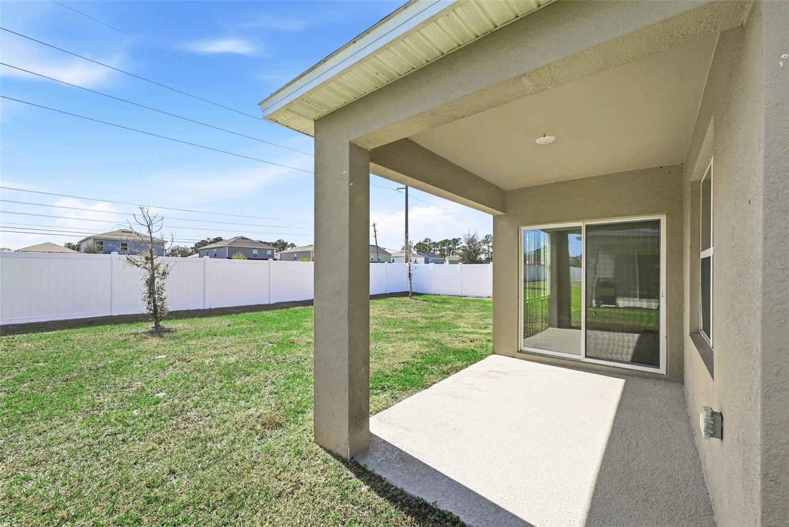 2725 DUMONT LN, TAVARES, FL, 32778