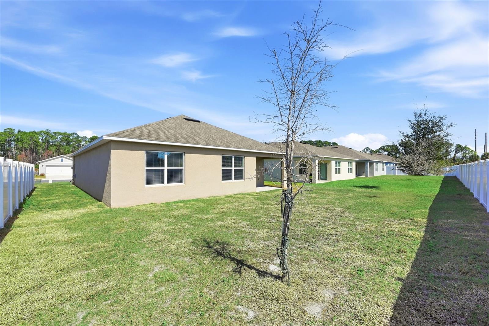 2725 DUMONT LN, TAVARES, FL, 32778