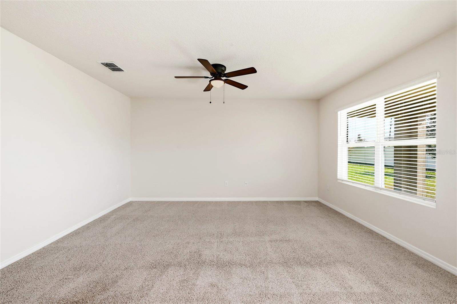 2725 DUMONT LN, TAVARES, FL, 32778