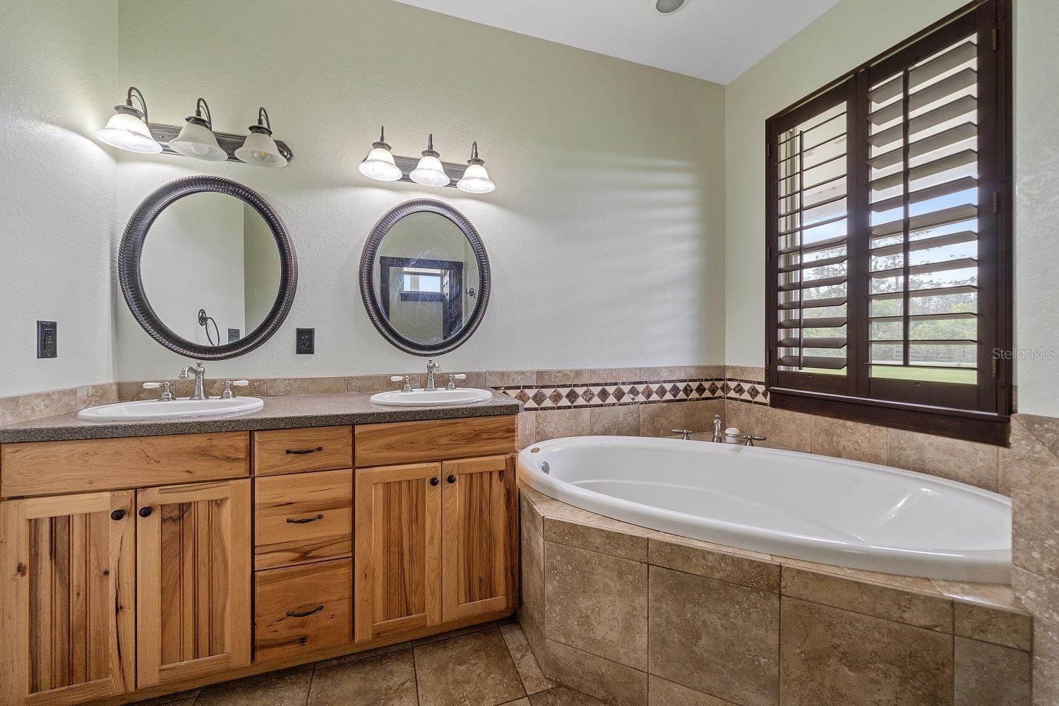 7706 257TH ST E, MYAKKA CITY, FL, 34251