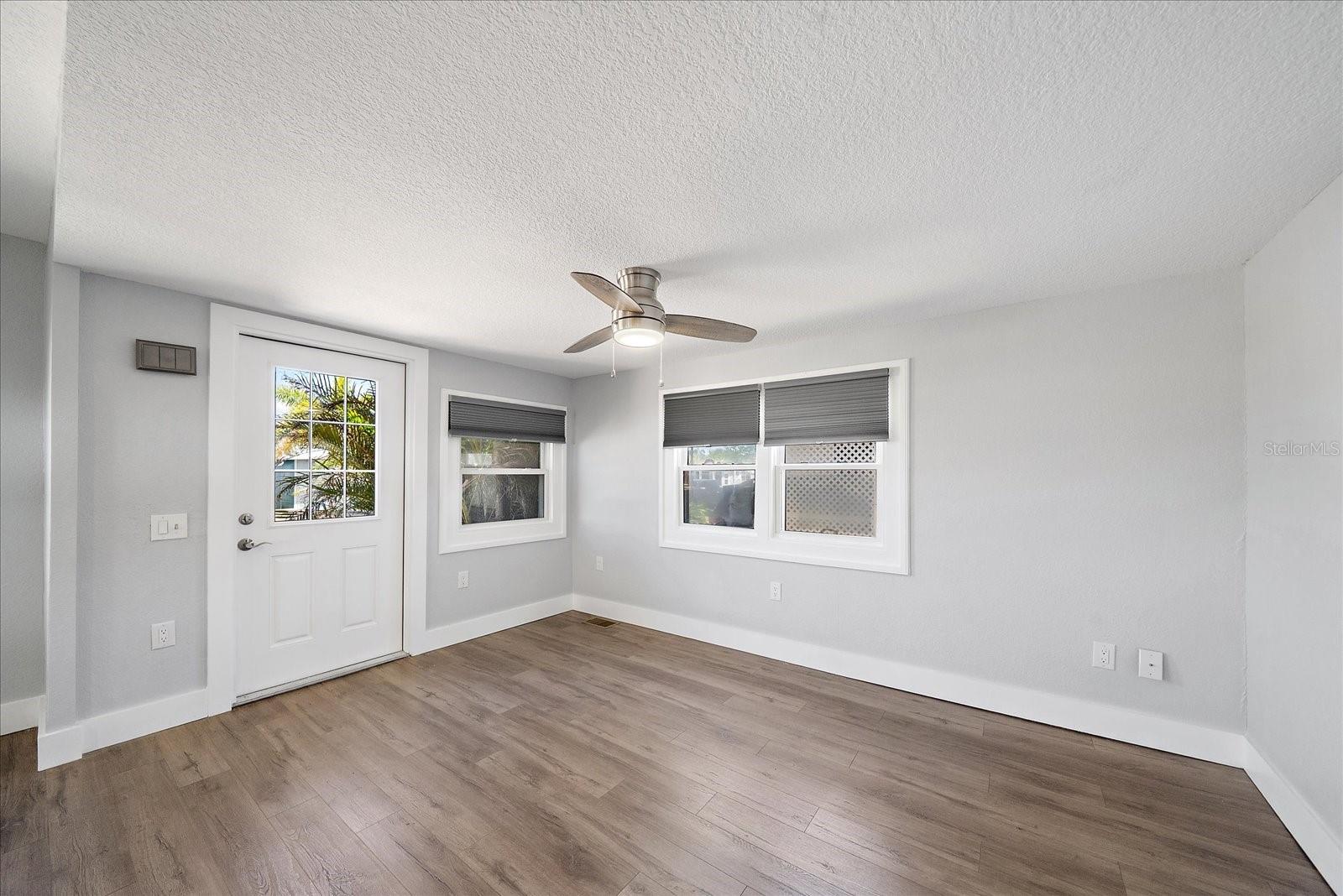 30 FLORES DR, PALMETTO, FL, 34221