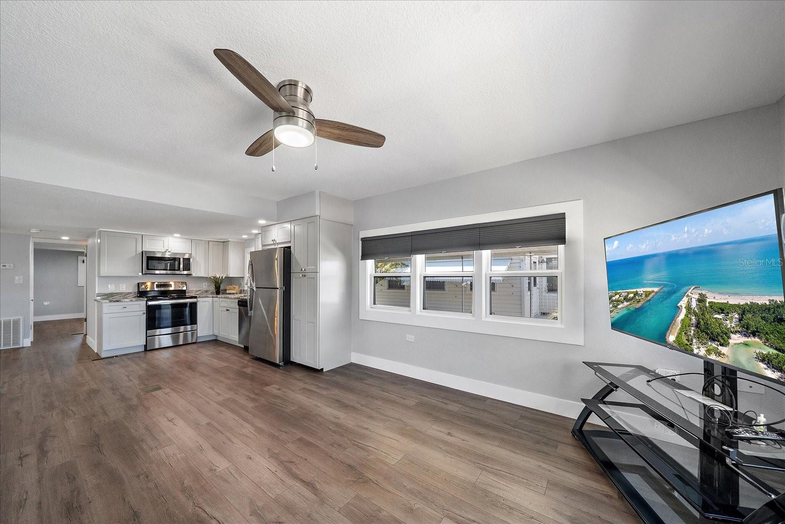 30 FLORES DR, PALMETTO, FL, 34221