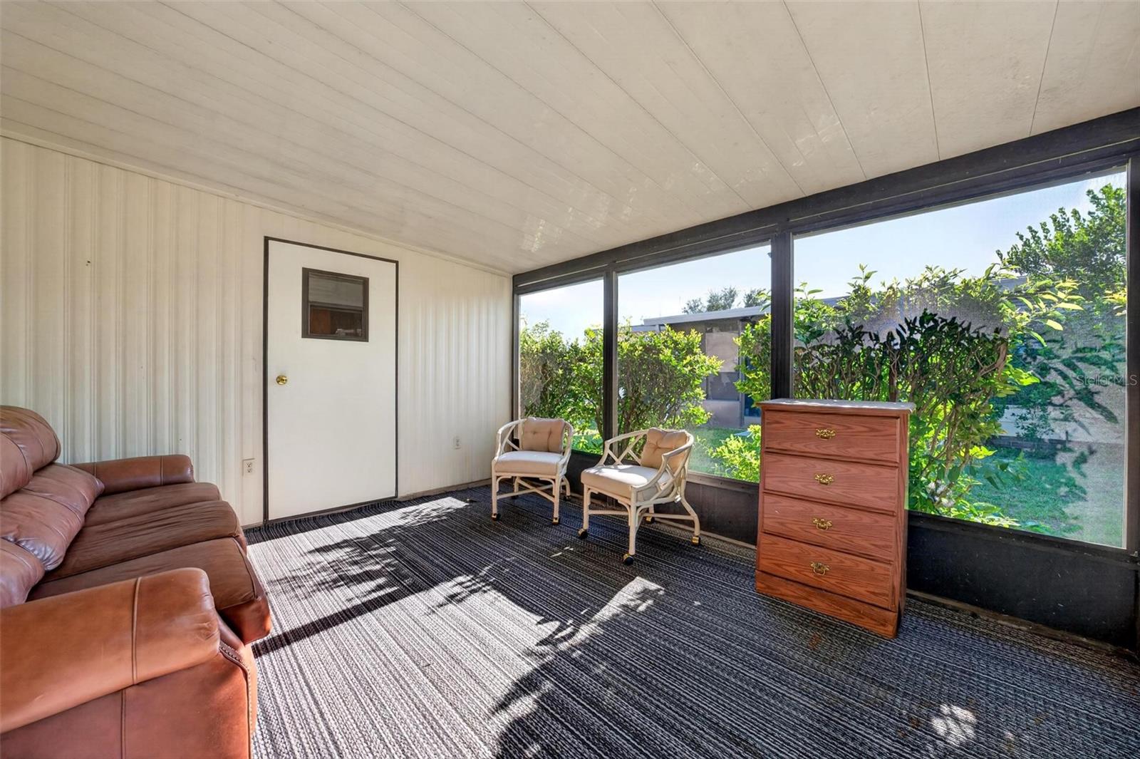 516 JASON DR, LADY LAKE, FL, 32159