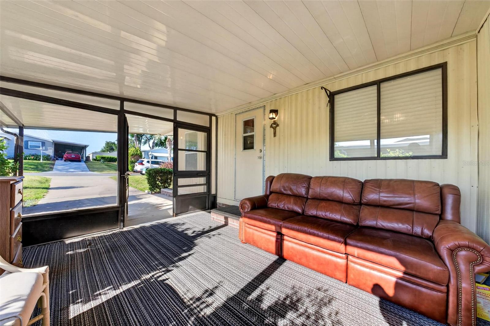 516 JASON DR, LADY LAKE, FL, 32159