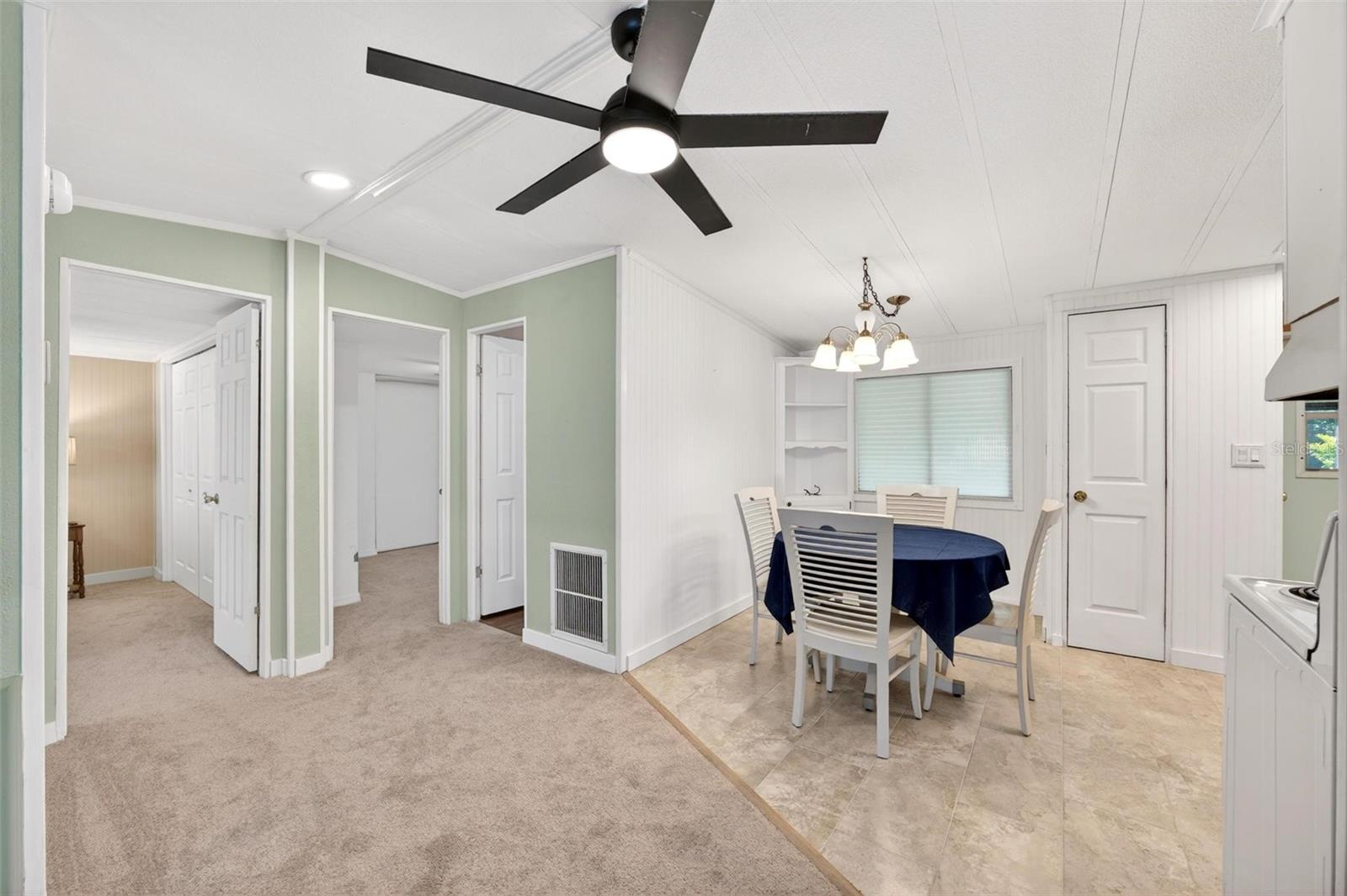 516 JASON DR, LADY LAKE, FL, 32159