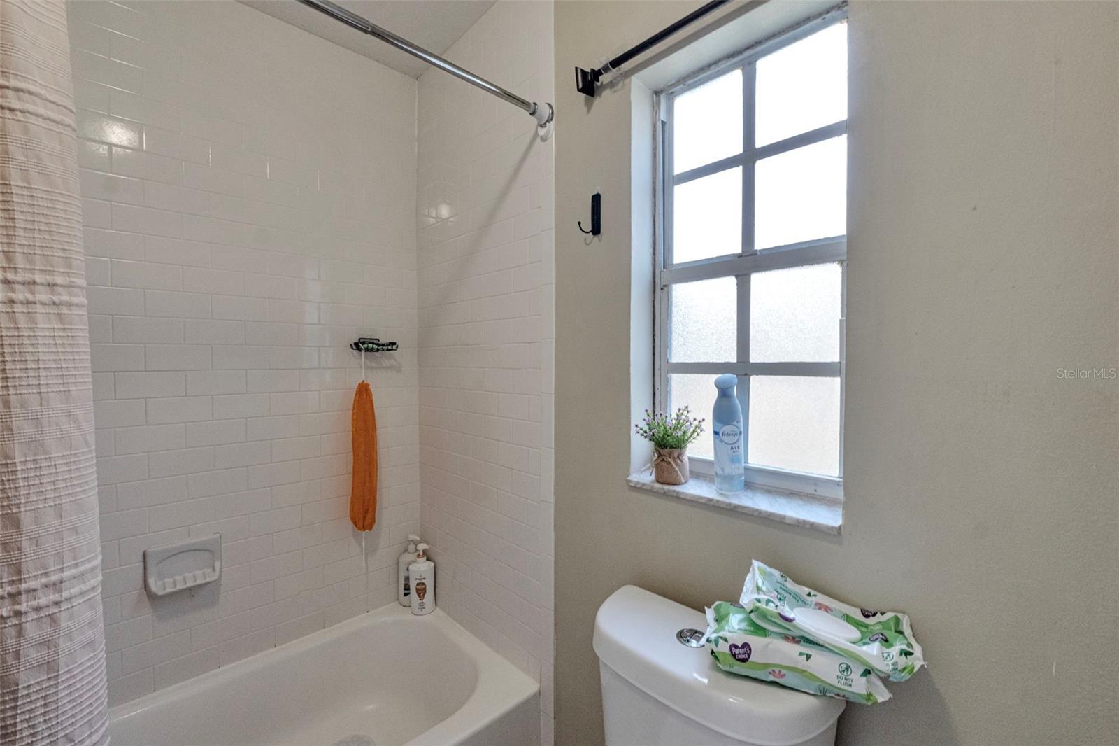 9724 CYPRESS POND AVE, TAMPA, FL, 33647