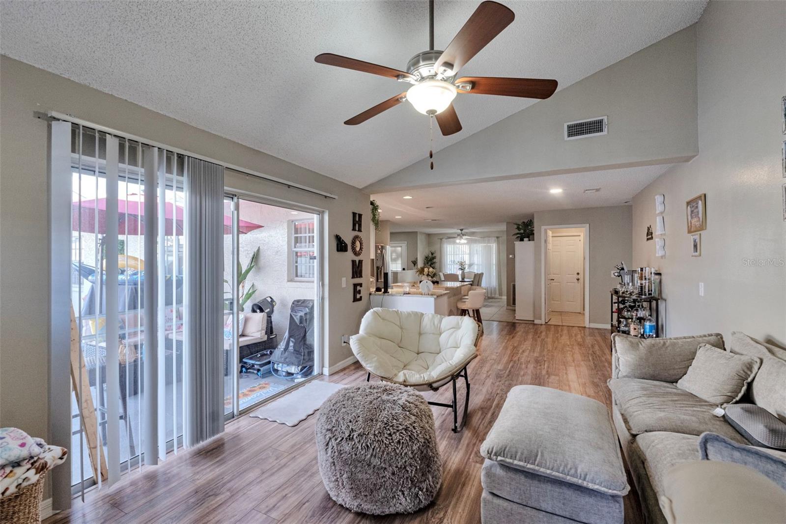 9724 CYPRESS POND AVE, TAMPA, FL, 33647