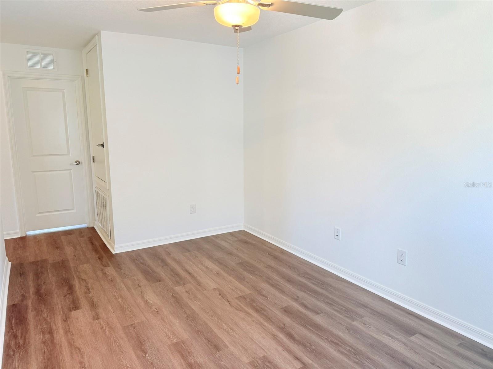 11737 RADIANT SHORE LOOP, SAN ANTONIO, FL, 33576