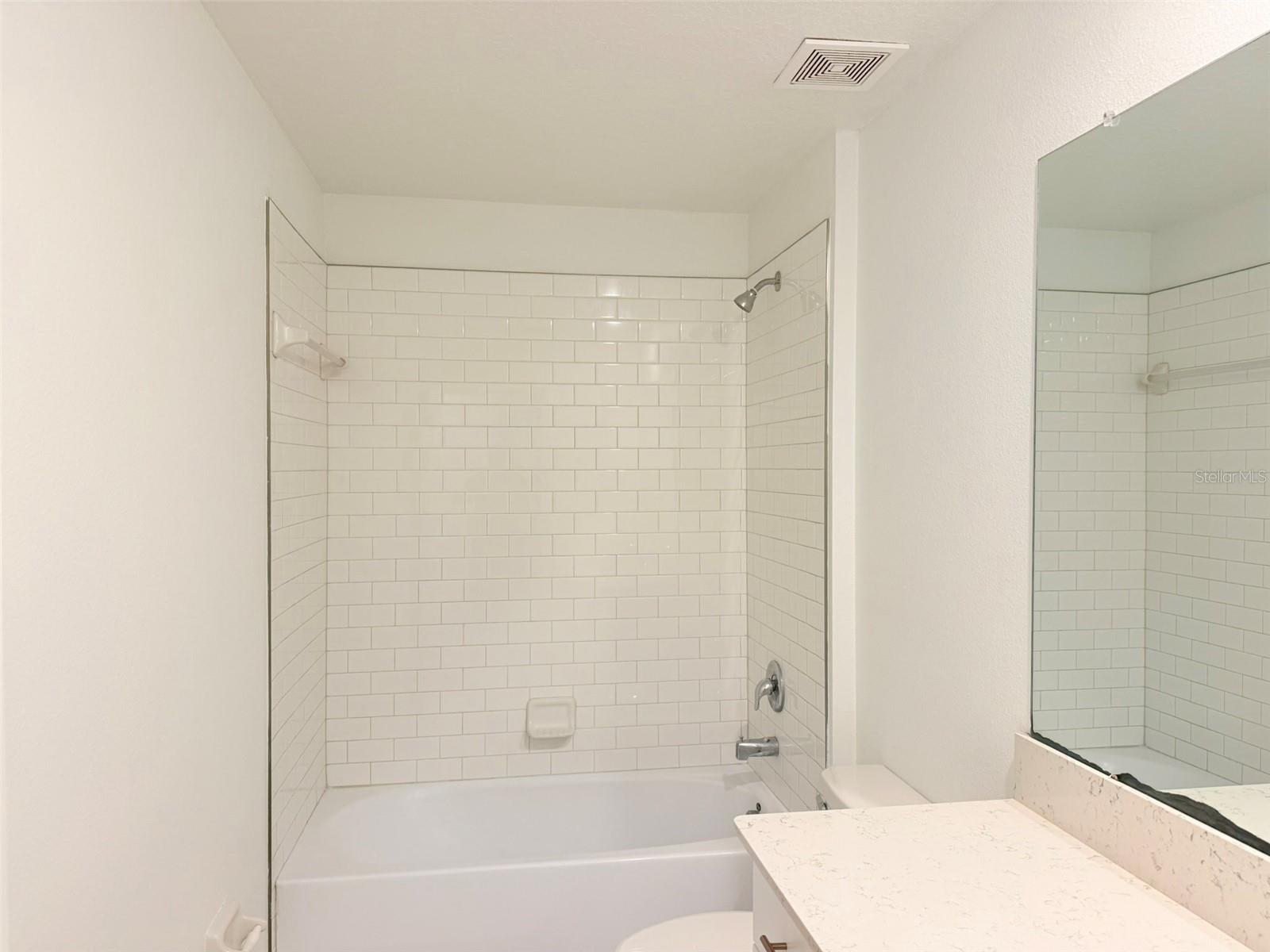 11737 RADIANT SHORE LOOP, SAN ANTONIO, FL, 33576