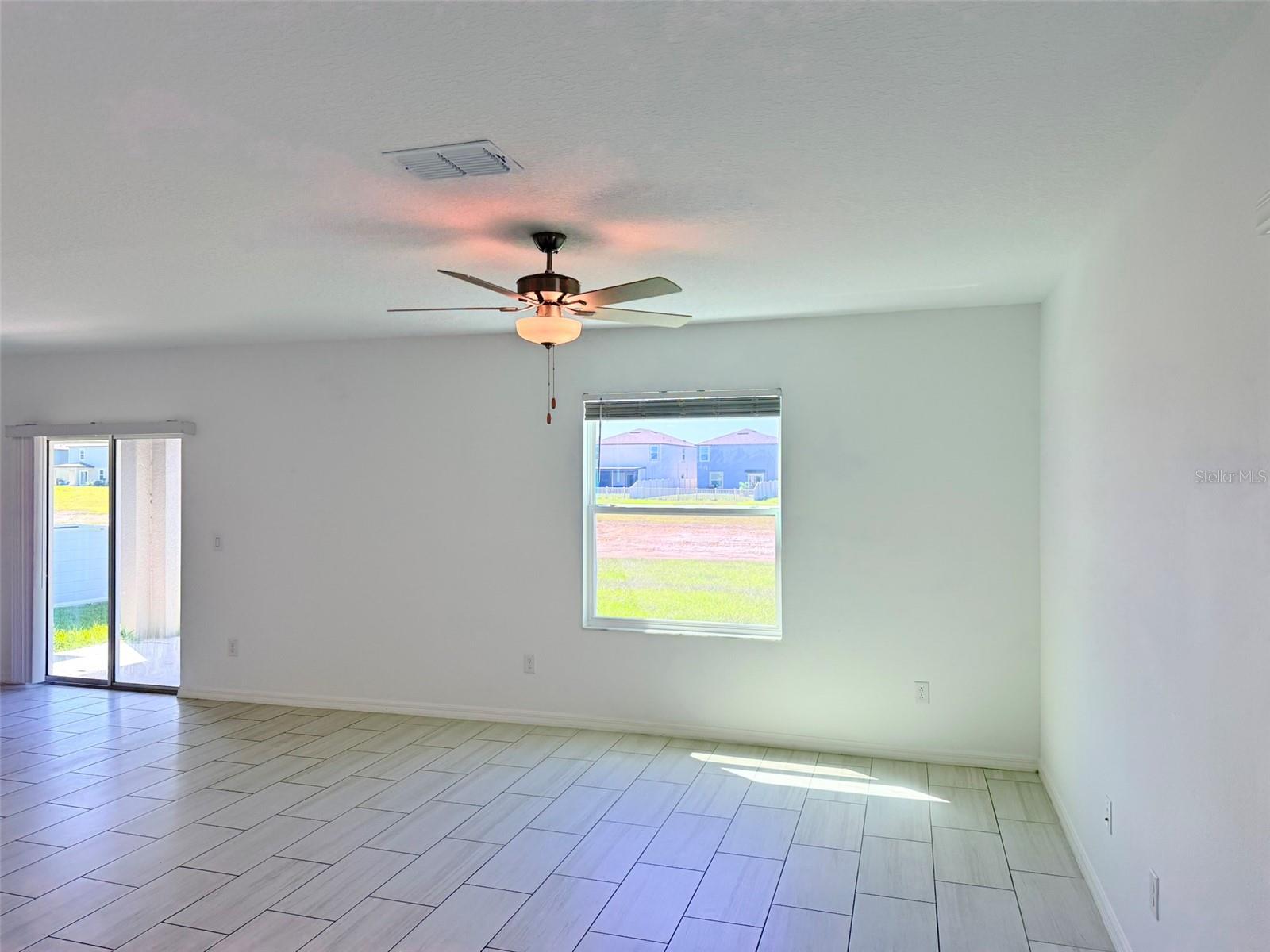 11737 RADIANT SHORE LOOP, SAN ANTONIO, FL, 33576