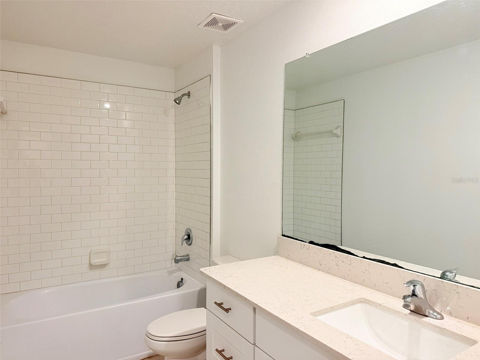 11737 RADIANT SHORE LOOP, SAN ANTONIO, FL, 33576