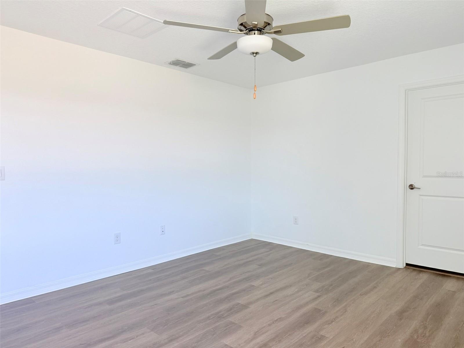 11737 RADIANT SHORE LOOP, SAN ANTONIO, FL, 33576