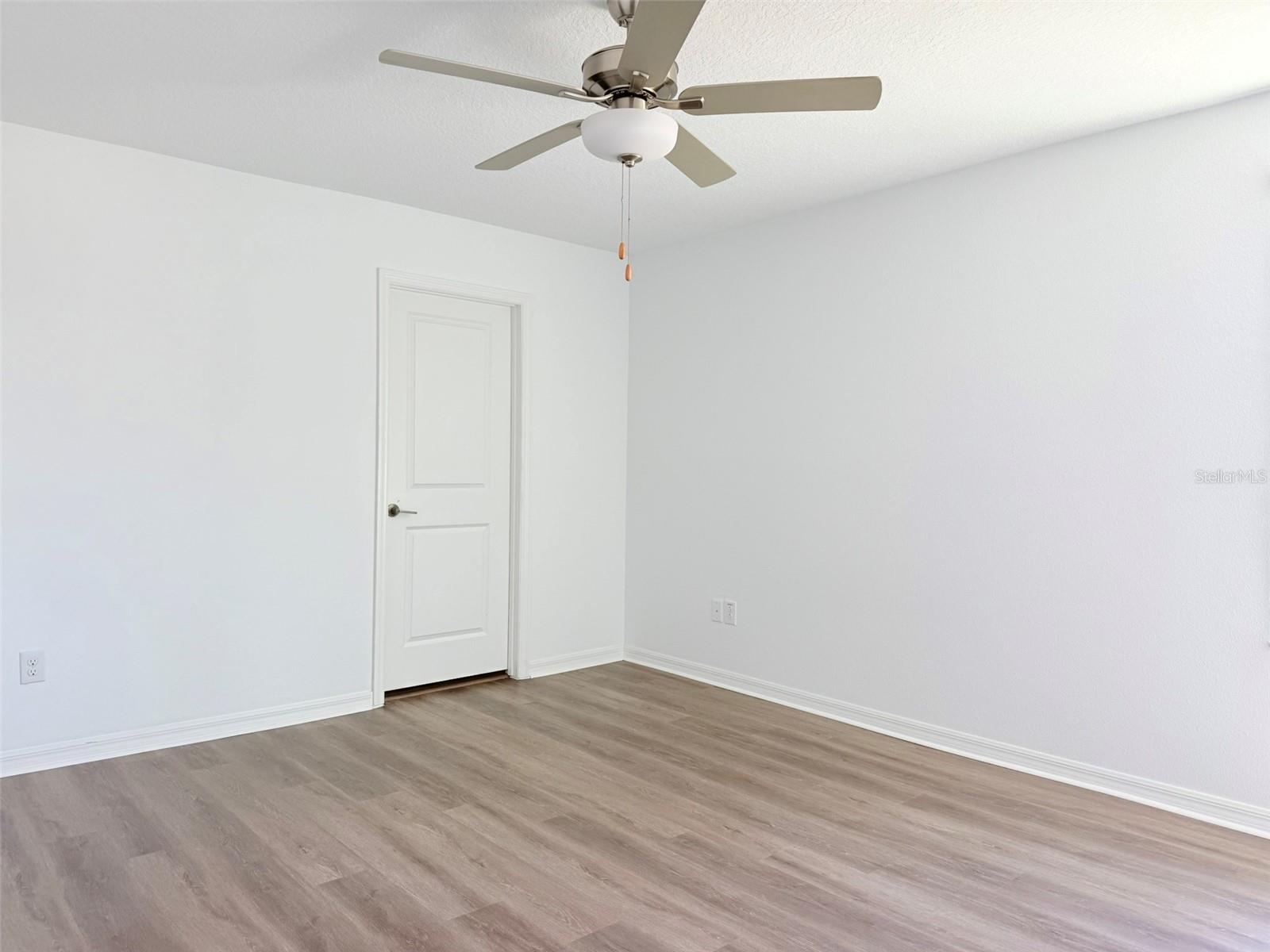 11737 RADIANT SHORE LOOP, SAN ANTONIO, FL, 33576