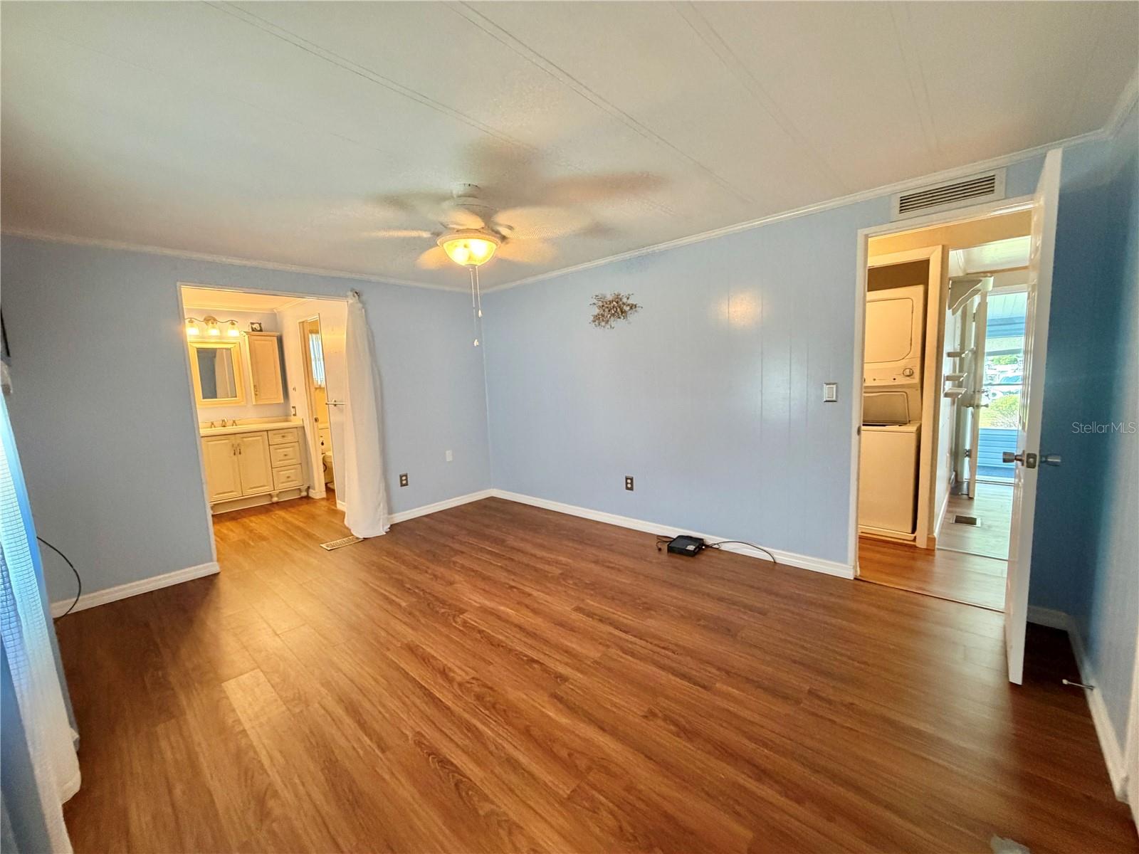 145 ROYAL PALM DR, LEESBURG, FL, 34748