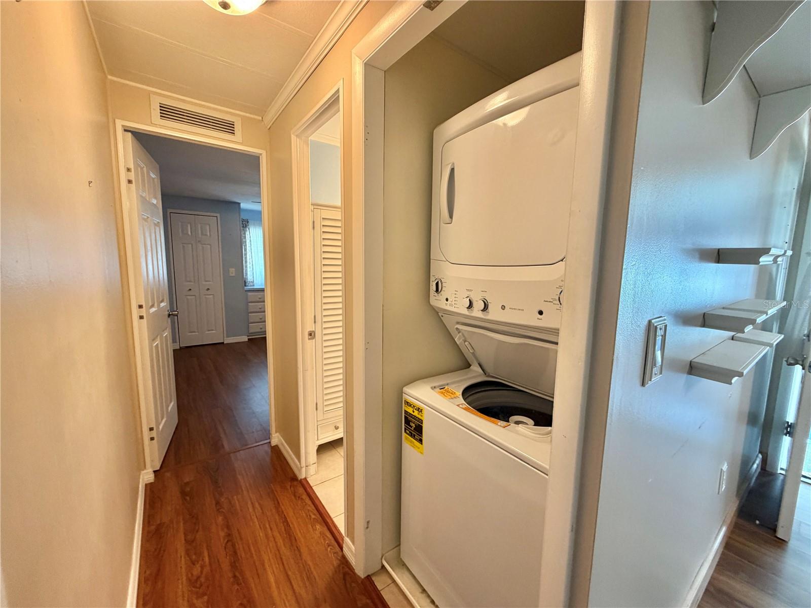 145 ROYAL PALM DR, LEESBURG, FL, 34748