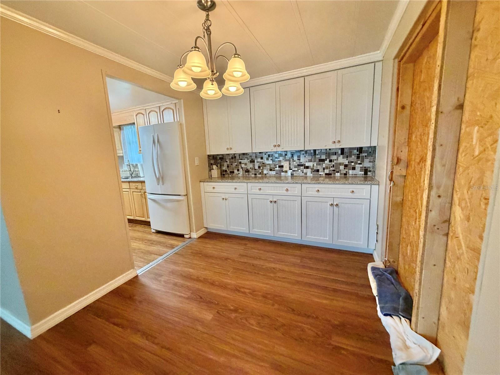 145 ROYAL PALM DR, LEESBURG, FL, 34748