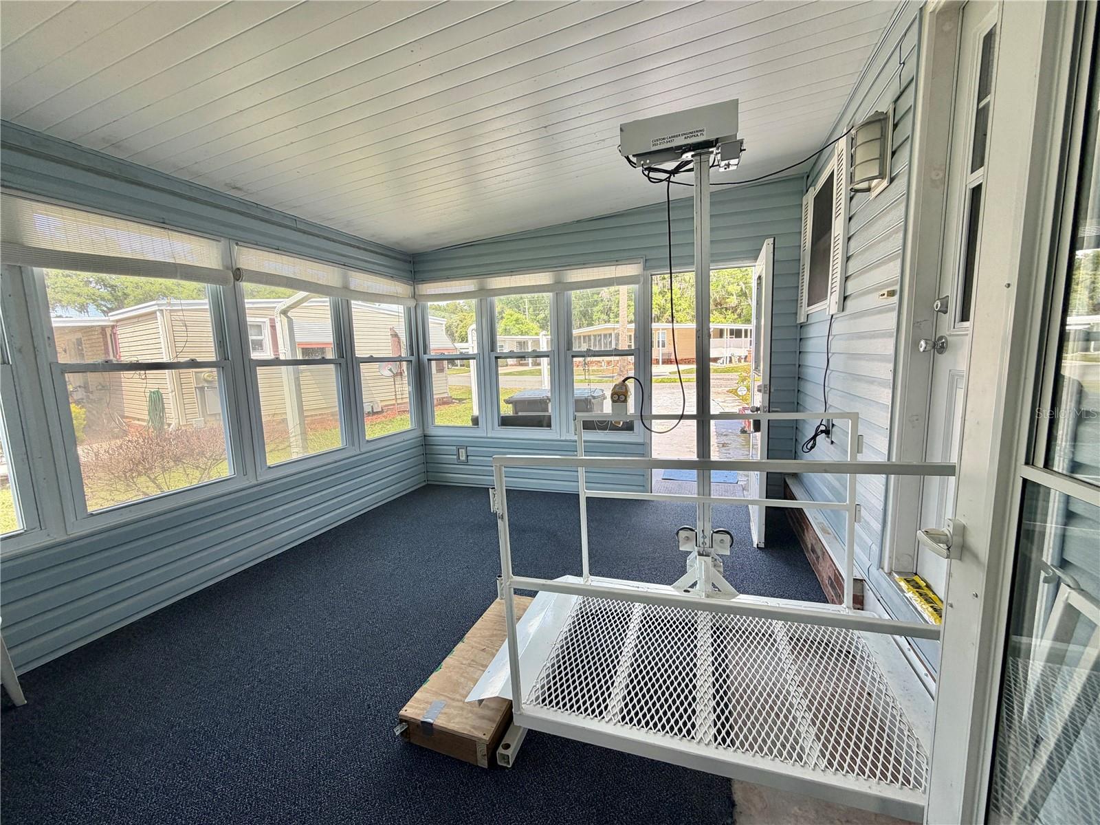 145 ROYAL PALM DR, LEESBURG, FL, 34748