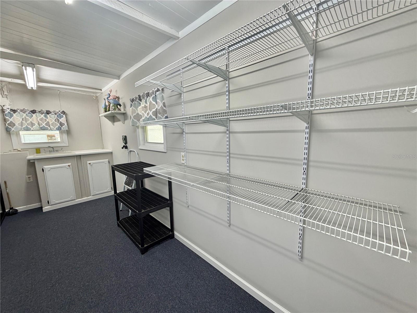 145 ROYAL PALM DR, LEESBURG, FL, 34748