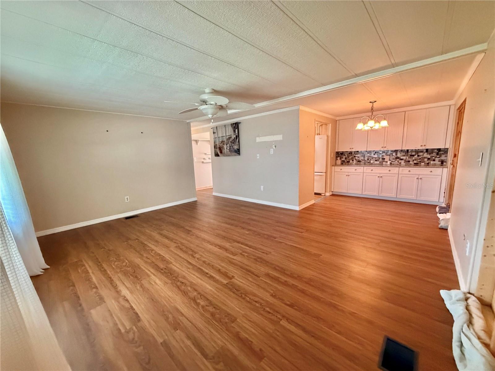 145 ROYAL PALM DR, LEESBURG, FL, 34748