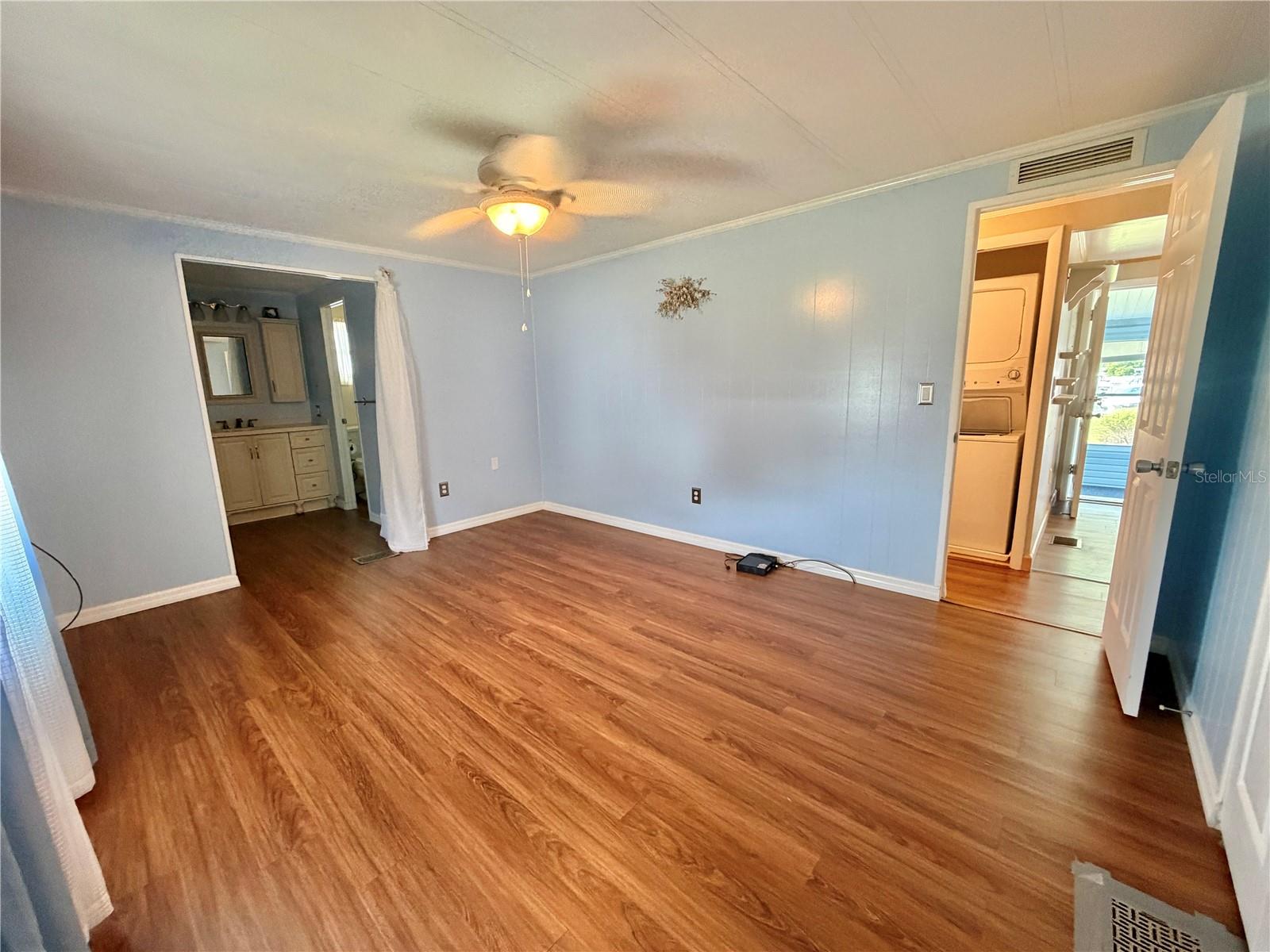 145 ROYAL PALM DR, LEESBURG, FL, 34748