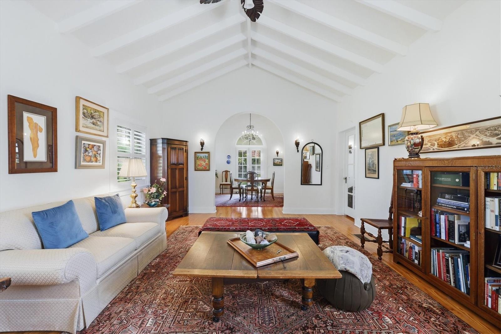 521 HARBOR DR S, VENICE, FL, 34285