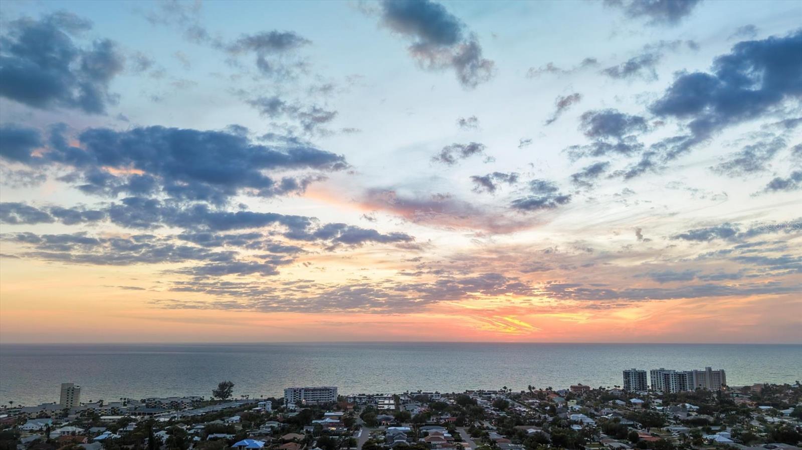 521 HARBOR DR S, VENICE, FL, 34285