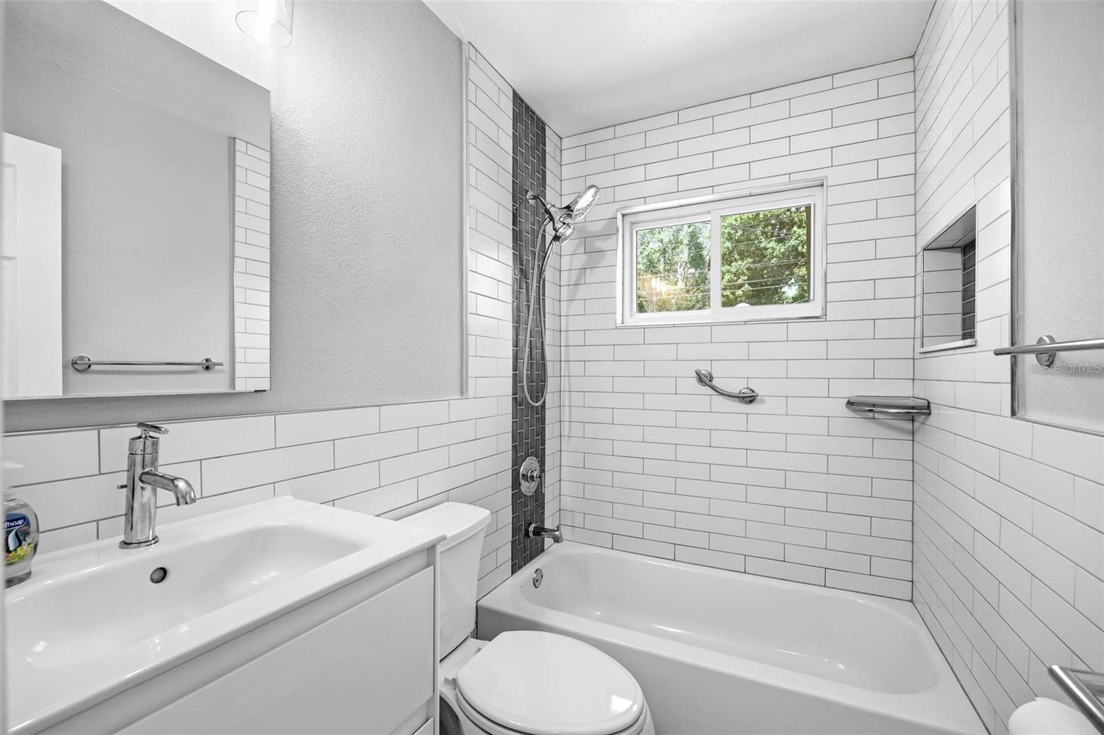 7500 ORPINE DR N, ST PETERSBURG, FL, 33702