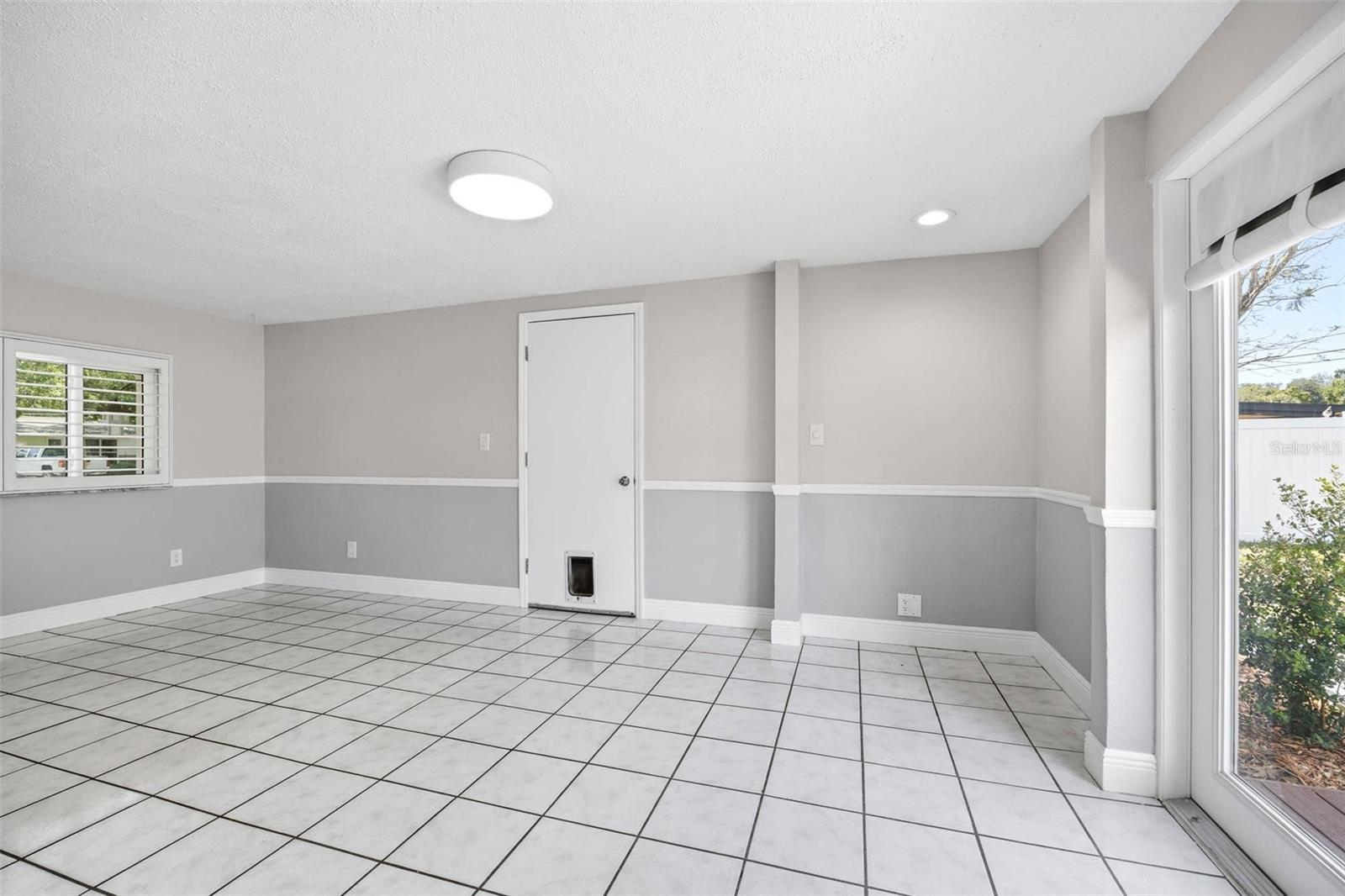 7500 ORPINE DR N, ST PETERSBURG, FL, 33702