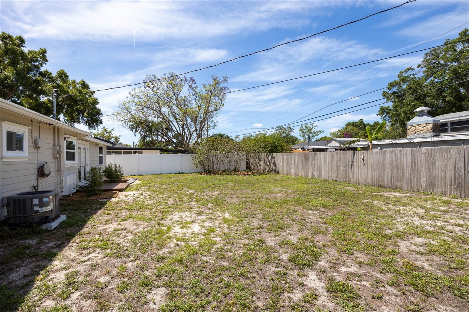 7500 ORPINE DR N, ST PETERSBURG, FL, 33702