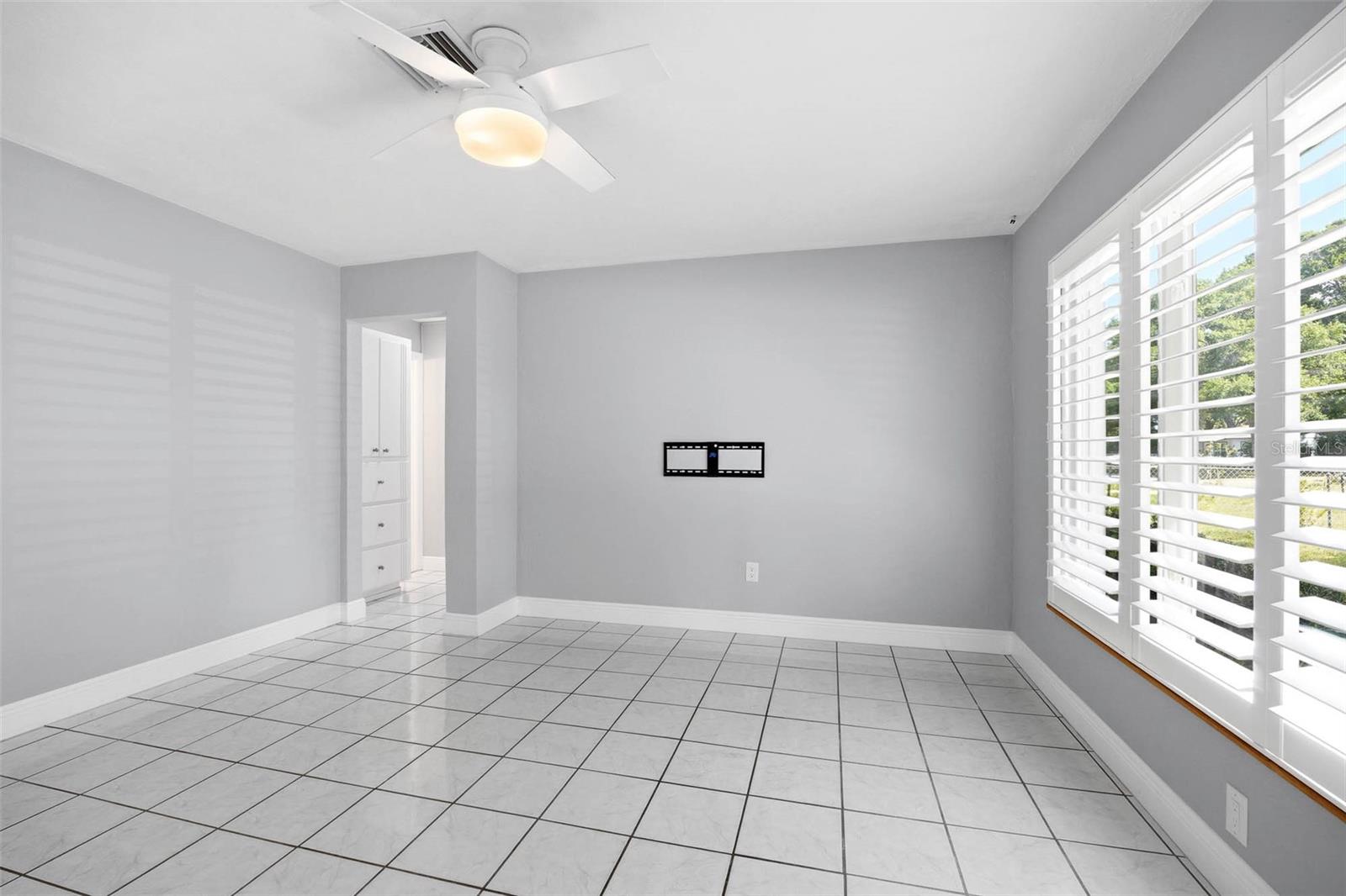 7500 ORPINE DR N, ST PETERSBURG, FL, 33702