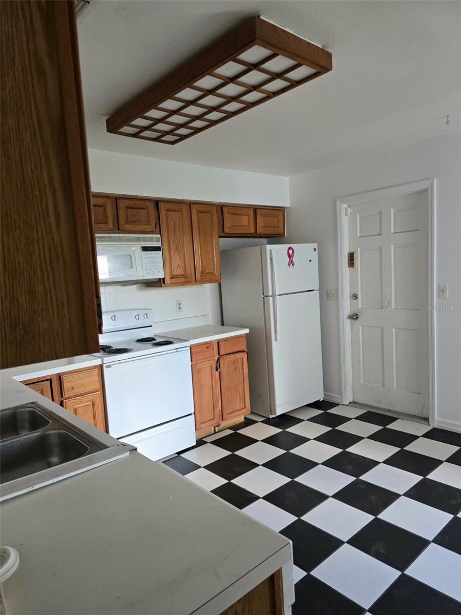 3025 FOXBORO CIR, DELTONA, FL, 32738