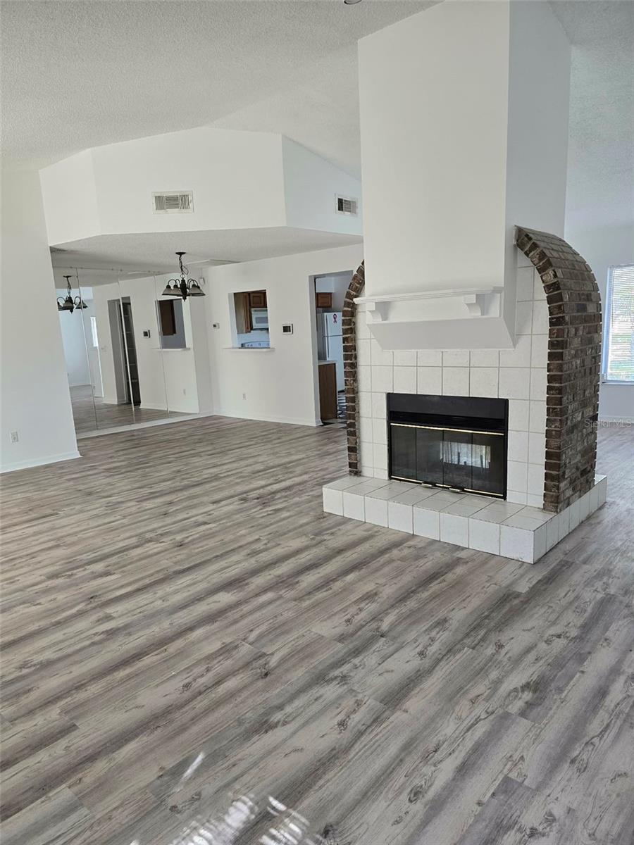 3025 FOXBORO CIR, DELTONA, FL, 32738