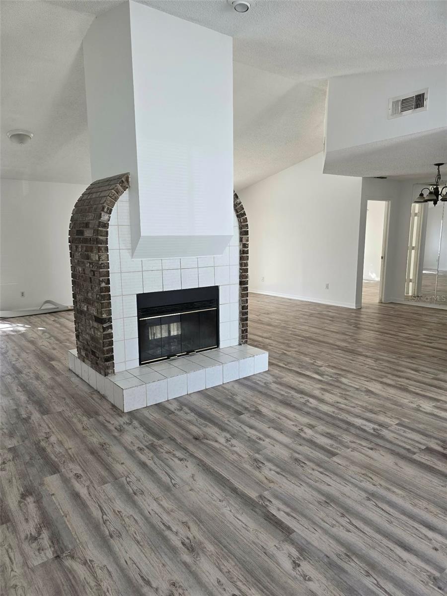 3025 FOXBORO CIR, DELTONA, FL, 32738