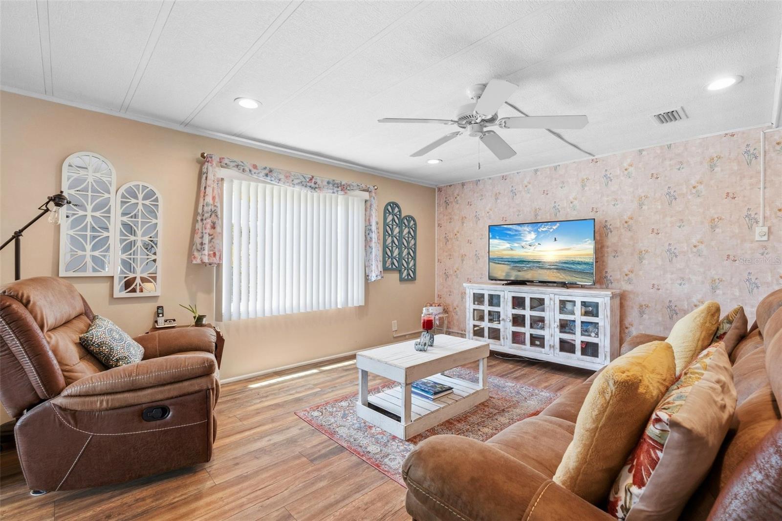 970 JOLANDA CIR, VENICE, FL, 34285