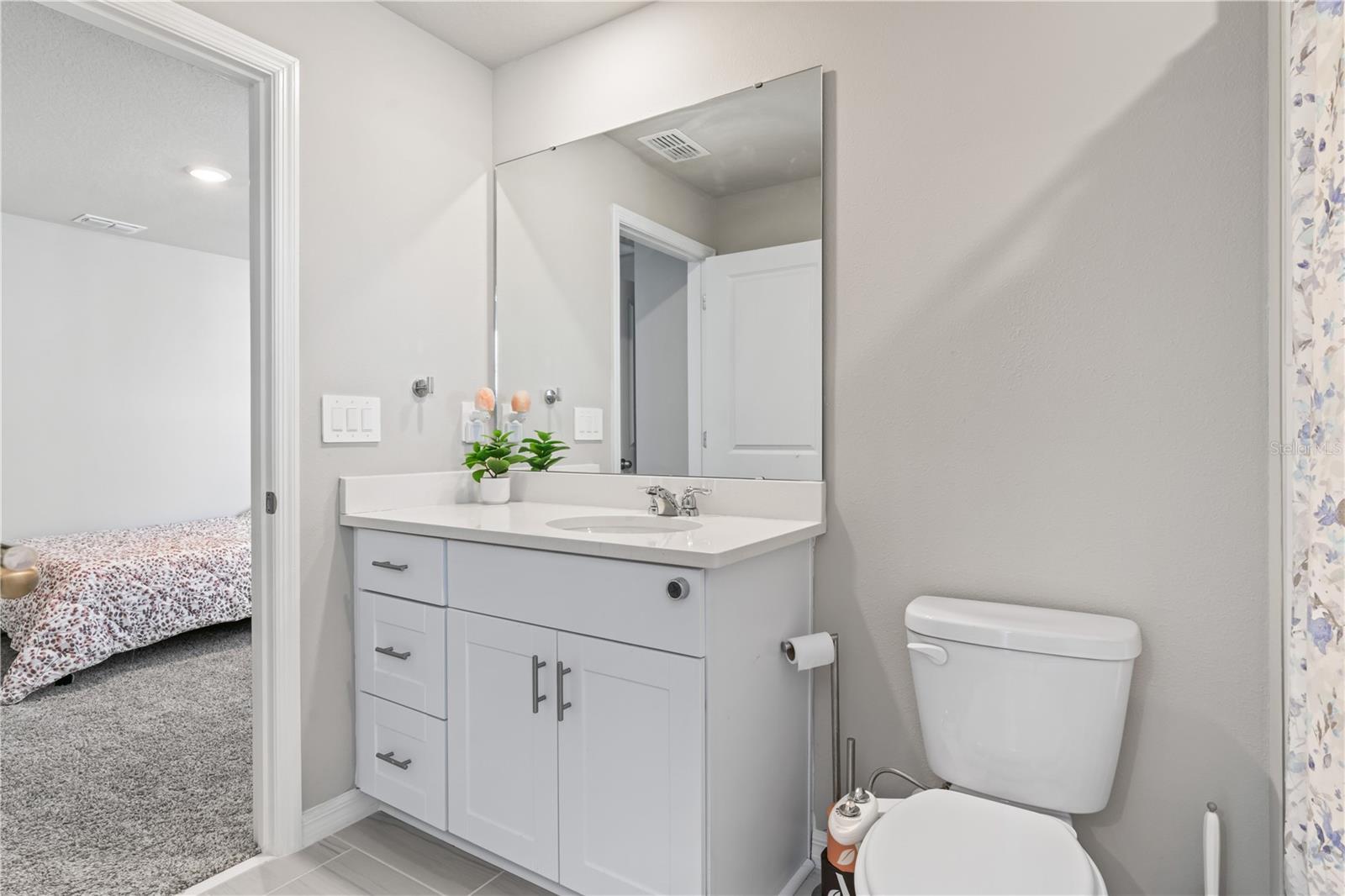 32502 LIMITLESS PL, WESLEY CHAPEL, FL, 33545