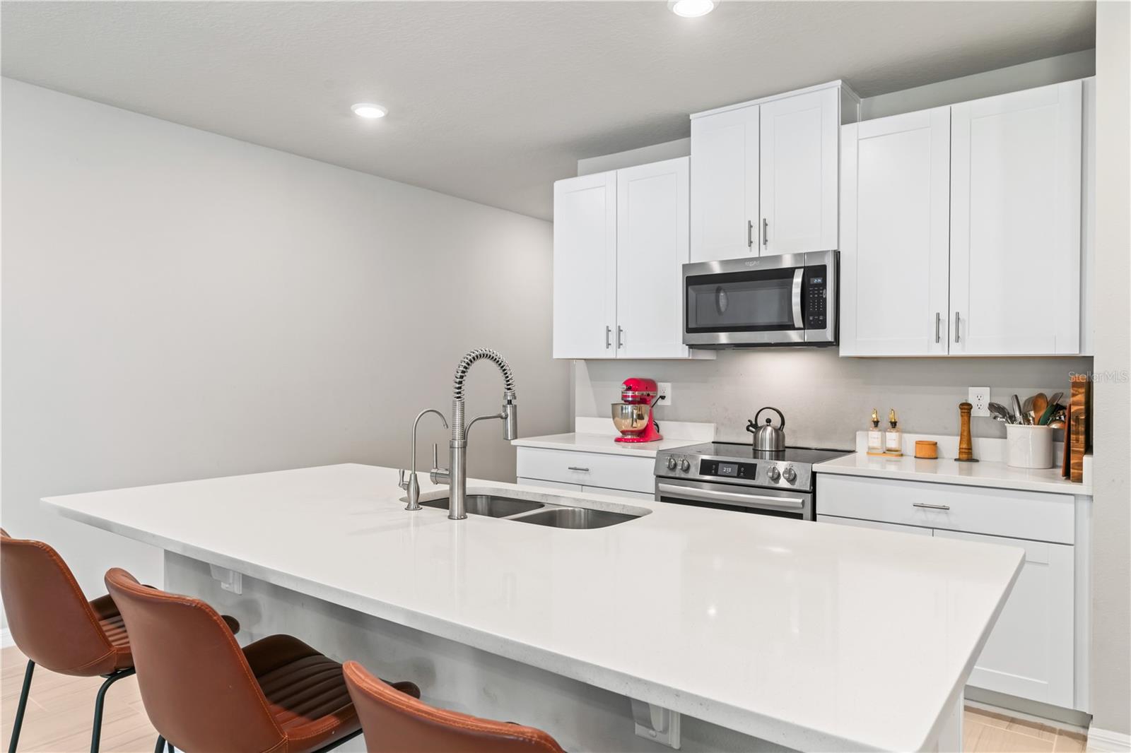 32502 LIMITLESS PL, WESLEY CHAPEL, FL, 33545