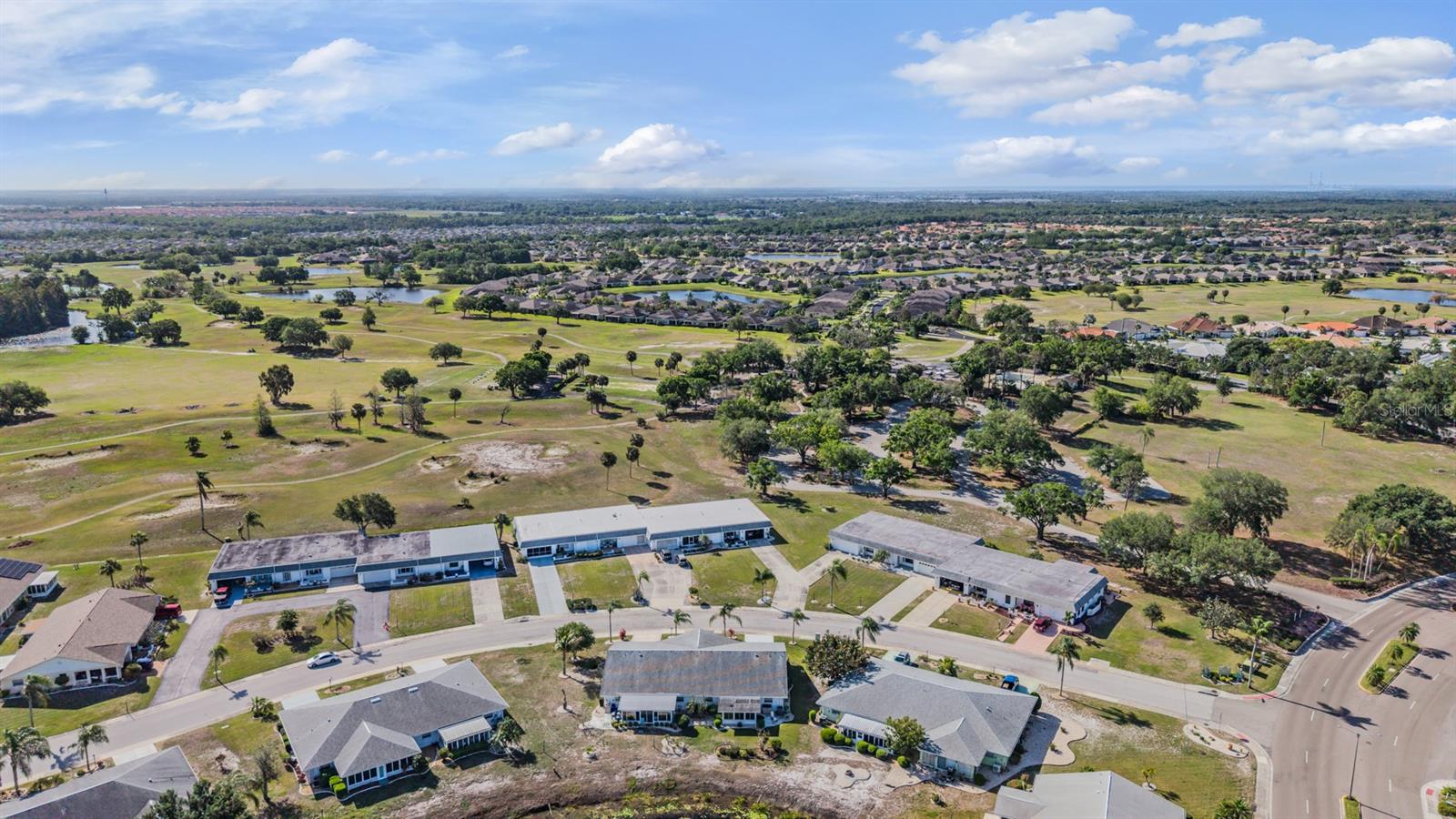 381 CLUB MANOR DR, SUN CITY CENTER, FL, 33573