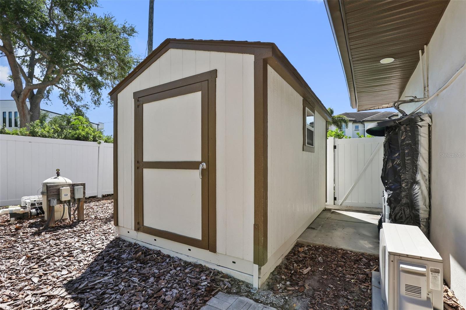 25 SANDPIPER RD, TAMPA, FL, 33609